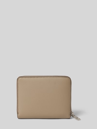 LIEBESKIND BERLIN Portemonnaie mit Logo-Prägung Modell 'Conny' Beige 2