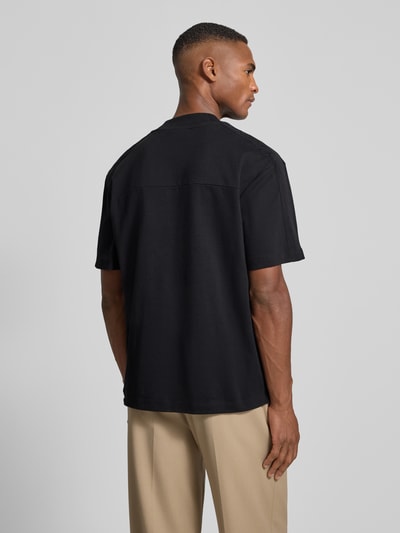 HUGO T-shirt o kroju relaxed fit z czystej bawełny model ‘DANOVOTI’ Czarny 5