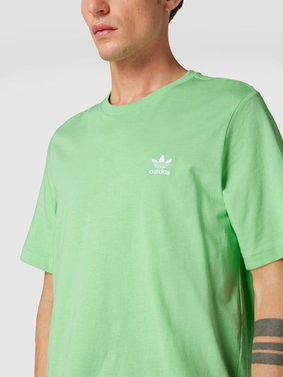 adidas Originals T-Shirt mit Label-Stitching Modell 'ESSENTIAL' Hellgruen 3