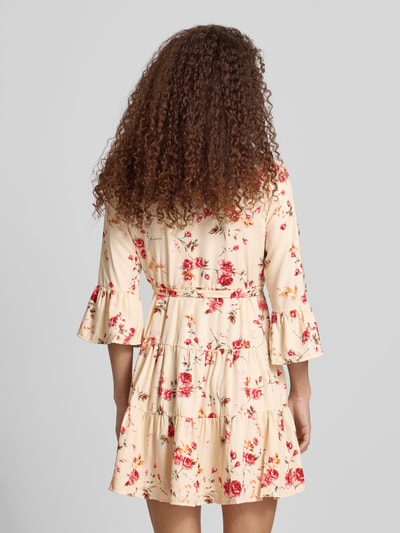 ONLY Figurumspielendes Freizeitkleid mit Taillengürtel zum Binden Modell 'SINA' Ecru 5