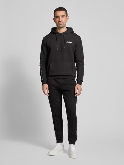 Guess Activewear Hoodie mit Label-Detail Modell 'MICKEY' Black 1