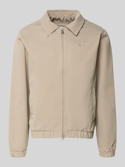Produktfoto, beige Jacke mit Umlegekragen und Zweiwege-Reißverschluss, Modell 'CATSKILLS' von Jack & Jones, glatte Oberfläche