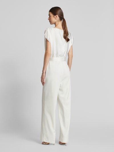 Swing Jumpsuit mit Taillengürtel Offwhite 5