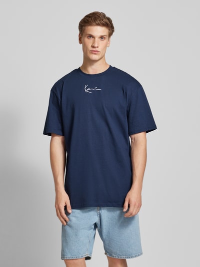 KARL KANI Oversized T-Shirt mit Label-Print Dunkelblau 4