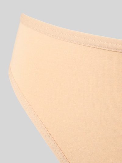 Frauenmodel trägt hautfarbenen Slip aus elastischem Baumwoll-Mix mit Logo-Print von SKINY, Slips aus Baumwoll-Mix mit Logo-Print im 3er-Pack, Nahaufnahme Oberkörper.