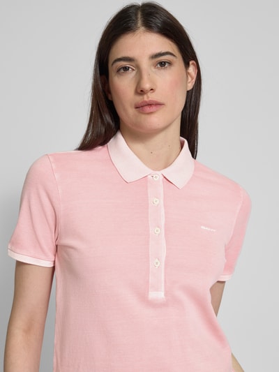 Gant Poloshirt mit kurzer Knopfleiste Pink 3