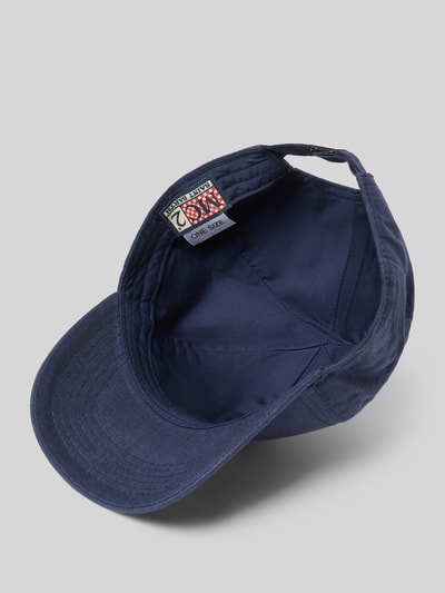 Produktfoto, dunkelblaue Basecap mit Label-Stitching von MC2 Saint Barth, verstärkter Schirm, Größenverstellbar, Modell 'BASEBALL'