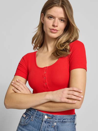 PIECES Slim Fit T-Shirt aus Baumwoll-Mix Modell 'KITTE' Rot 3