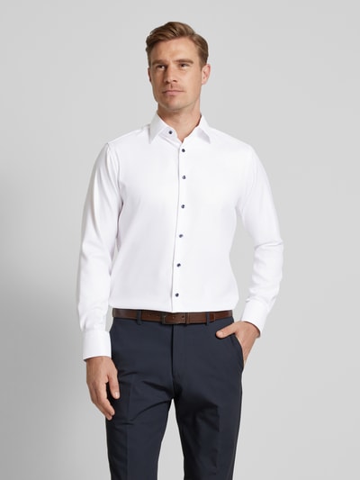 Christian Berg Men Regular Fit Business-Hemd mit Kentkragen Weiss 4