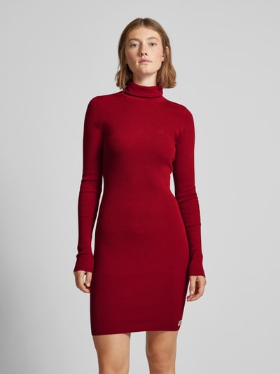 Calvin Klein Jeans Knielanges Strickkleid mit Rollkragen Bordeaux 4