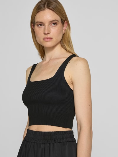 Only Slim Fit Tank Top in Rippoptik Modell 'TATIANNA' Black 3