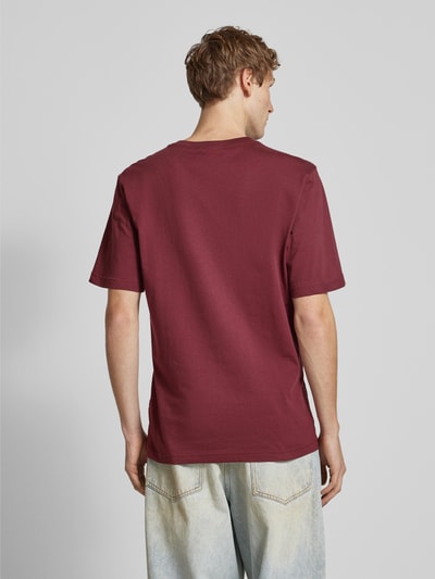 adidas Originals T-Shirt mit Label-Stitching Dunkelrot 5