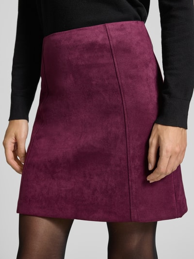 Christian Berg Woman Minirock in Leder-Optik mit rückseitigem Reißverschluss Kirsche 3