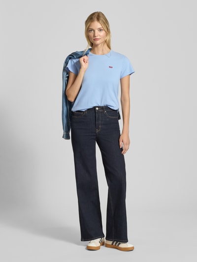 Levi's® T-shirt z wyhaftowanym logo Błękitny 1