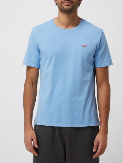 Levi's® Standard Fit T-Shirt mit Logo-Badge  Hellblau 4