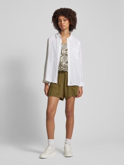 Only Shorts mit Eingrifftaschen Modell 'KENYA' Khaki 1