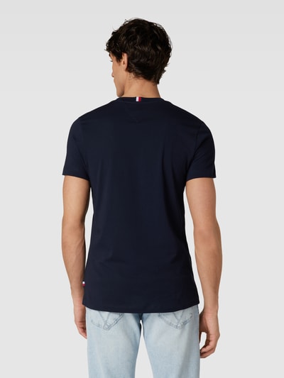 Tommy Hilfiger T-shirt o kroju slim fit z okrągłym dekoltem Granatowy 5