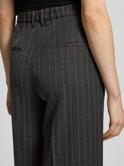 Oui Stoffhose mit Gesäßtaschen Mittelgrau 3