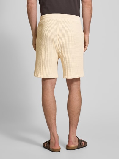Les Deux Regular Fit Sweatshorts mit Strukturmuster Modell 'Otto' Offwhite 5