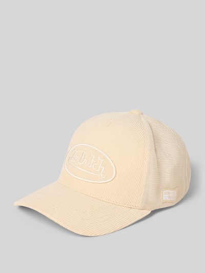 Produktfoto, Trucker Cap aus Baumwoll-Mix Modell 'CASQUETTE' von Von Dutch in Beige mit Label-Stitching, Ripp-Optik, Mesh-Rückseite, verstellbarer Riegel, verstärkter Schirm