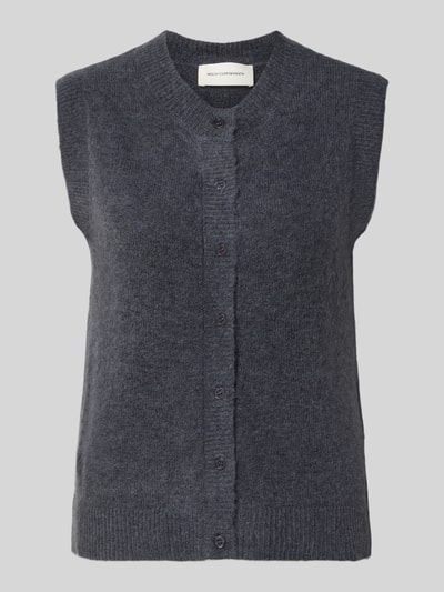 Produktfoto, dunkelgraue Strickweste mit Rundhalsausschnitt, Knopfleiste, wollige Textur, Modell 'Bondie Hope' von MSCH Copenhagen, Regular Fit