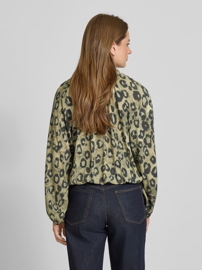 monari Bluzka o kroju regular fit z wiskozy ze zwierzęcym nadrukiem Zielony melanż 5