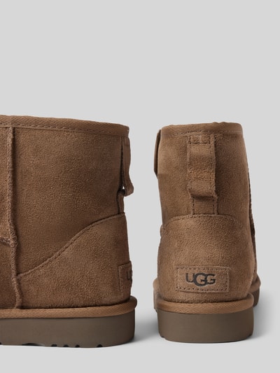 UGG Lederstiefel mit Label-Badge Modell 'CLASSIC MINI BAILEY' Hellbraun 2