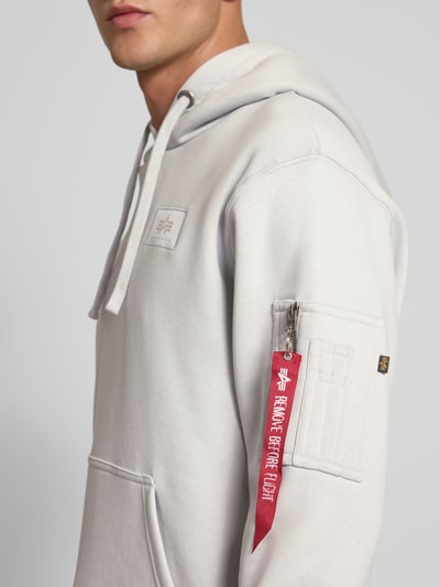 Alpha Industries Hoodie mit Kapuze Hellgrau 3