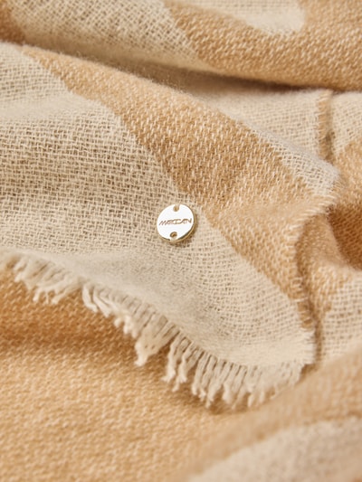 Marc Cain Schal mit Fransenabschluss Sand 2