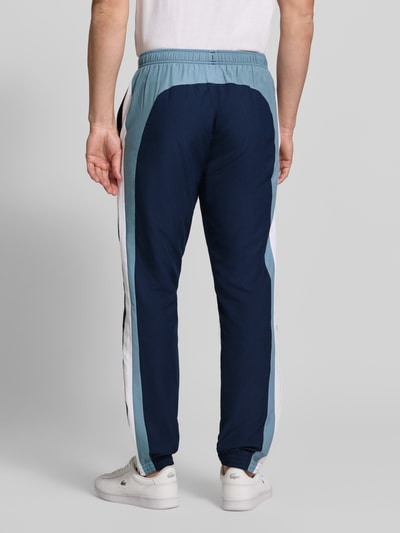 Lacoste Sport Regular Fit Trainingshose mit verstellbarem Gummibund Dunkelblau 5