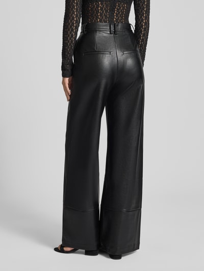 Bardot Stoffhose in Leder-Optik Modell 'MARLOWE' Black 5