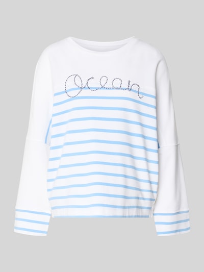 Produktfoto, Sweatshirt im Allover-Look mit Rundhalsausschnitt von Marc Cain aus Baumwoll-Elasthan-Mix in Relaxed-Fit, weiß-blau gestreift.