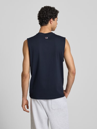 Champion Top mit Label-Stitching und Rundhalsausschnitt Marine 5