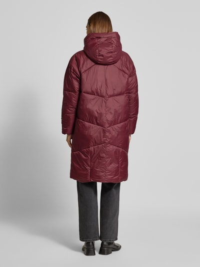 FREE/QUENT Płaszcz pikowany z kapturem model ‘TIANA’ Bordowy 5
