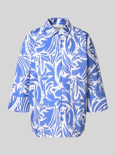 Produktfoto, Bluse mit verdeckter Knopfleiste und 3/4-Arm von Christian Berg Woman in Blau-Weiß, Reine Baumwolle, Regular-Fit, Hemdblusenkragen, abgerundeter Saum, Rückenlänge bei Größe 36: 64 cm, Ärmellänge bei Größe 36: 24 cm.