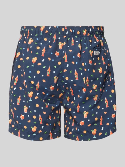 Produktfoto, Badehose im Allover-Look mit elastischem Bund von MCNEAL für Herren, Regular-Fit, Tunnelzug, bunte Früchte, glatte Textur
