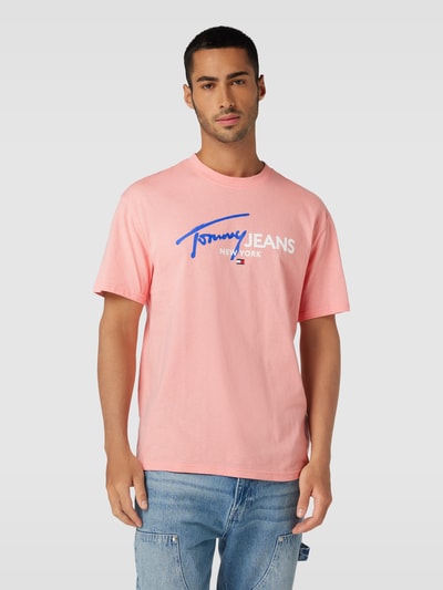 Tommy Jeans T-shirt z nadrukiem z logo model ‘SPRAY POP COLOR’ Różowawy 4