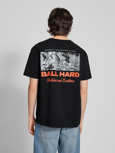 Mister Tee Oversized T-Shirt mit Statement-Print Modell 'Ball Hard' Black 5