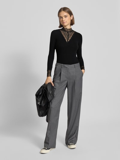 Only Bluzka z długim rękawem o kroju slim fit z mieszanki wiskozy model ‘TILDE’ Czarny 1