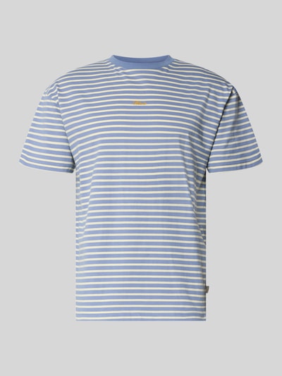 Produktfoto, T-Shirt mit Label-Stitching und Rundhalsausschnitt von BLKVIS im Allover-Look, aus Reine Baumwolle, Regular-Fit, Rückenlänge 69 cm bei Größe M