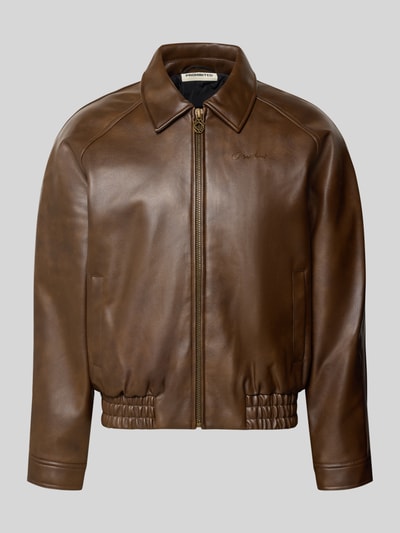 Produktfoto, braune Jacke in Leder-Optik Modell 'TIMBERLANE' von PROHIBITED, Umlegekragen, sichtbarer Reißverschluss, Regular Fit