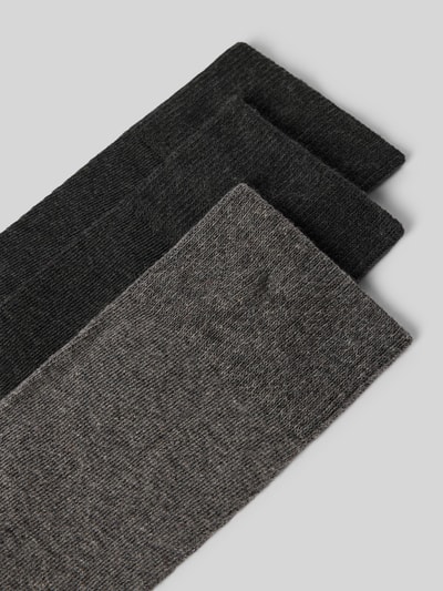 Produktfoto, Socken aus Baumwoll-Mix im 3er-Pack von s.Oliver RED LABEL in Unifarben, Feinstrick, elastischer Bund, Label Print, graue Töne