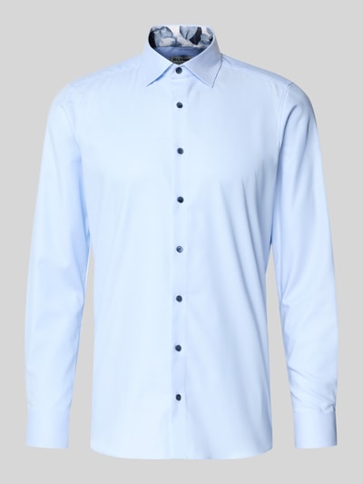 Produktfoto, Slim Fit Freizeithemd mit Kentkragen Modell 'New York' von OLYMP Level Five, hellblau, Baumwoll-Mix, durchgehende Knopfleiste, Langärmelig, Sportmanschetten, glatte Struktur, Herren