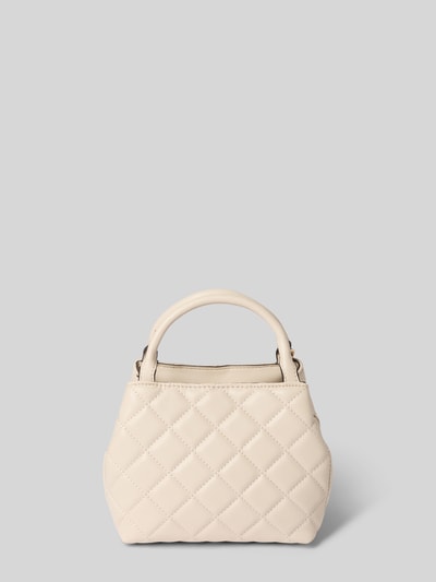 Produktfoto, Handtasche in Stepp-Optik Modell 'JULIET' von GUESS, cremefarben, Ketten-Schulterriemen, Magnetverschluss, Logo-Detail