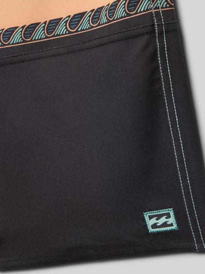 Billabong Straight Leg Badehose mit Label-Details Modell 'FIFTY50 PRO' Black 2