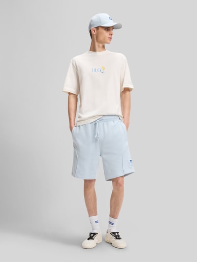 HUGO Blue Szorty dresowe o kroju regular fit z mieszanki bawełny model 'NURAZORT' Jasnoniebieski 1