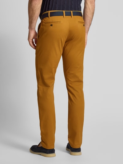 MCNEAL Slim Fit Chino mit Gürtel Gold 5