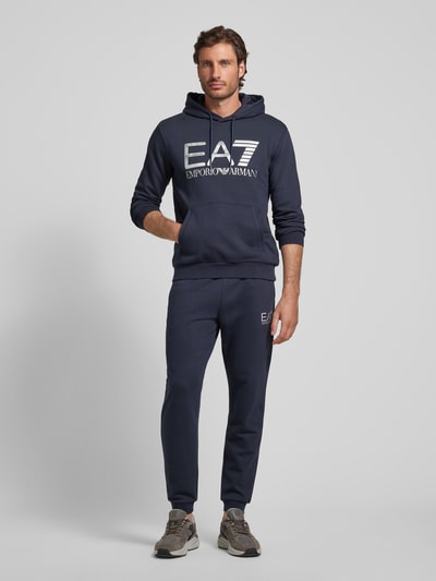 EA7 Emporio Armani Sweatpants met elastische band, model ‘SPRAY’ Donkerblauw - 1