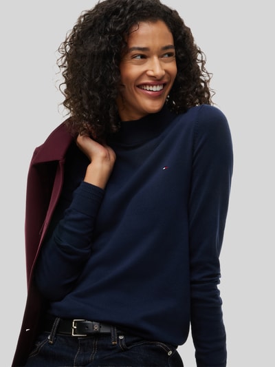 Tommy Hilfiger Slim Fit Langarmshirt mit Mock Neck Marine 3