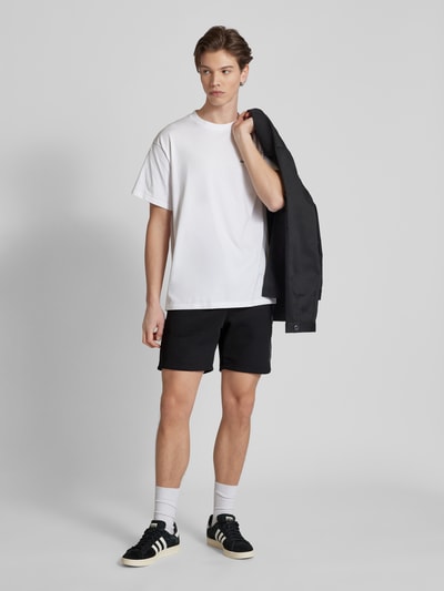 Alpha Industries Regular fit sweatshorts met labelprint Zwart - 1